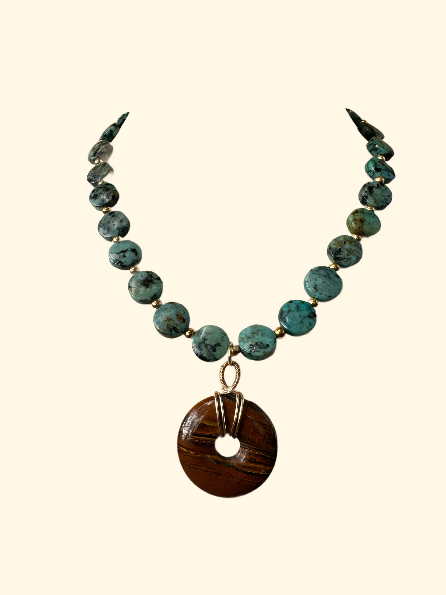Uanna Necklace